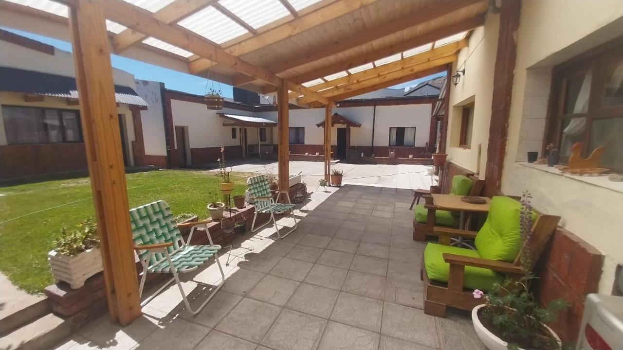 Departamentos Alvear Esquel Eksteriør bilde